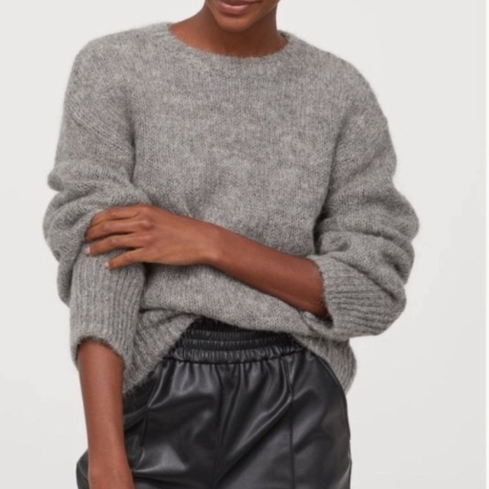 H&M Gray Cozy Knit Crewneck Sweater